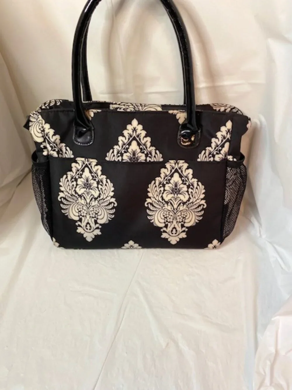 Chic Damask Insulated Lunch Bag Tote – Black & Cream Baroque Cooler with Patent